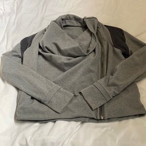 Lululemon Sway grey wrap jacket size 6